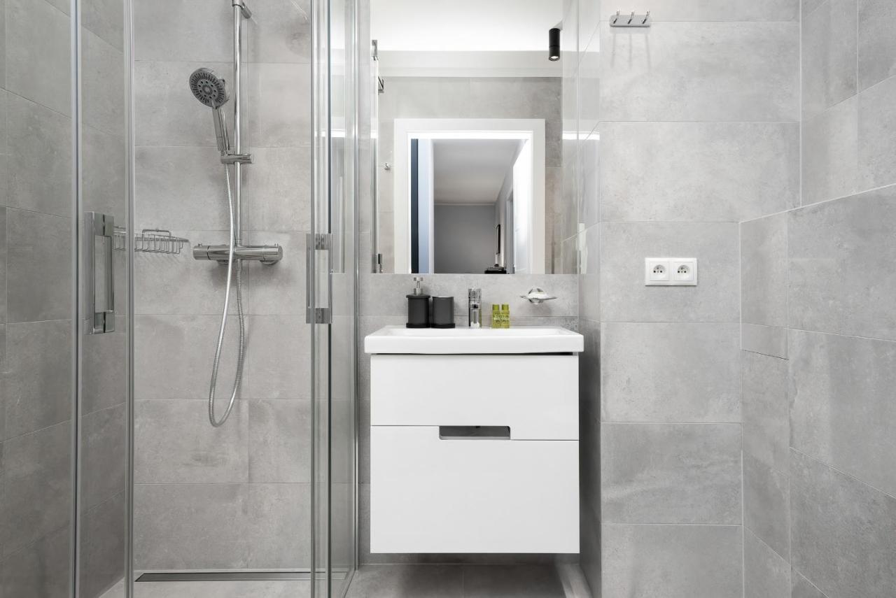 Apartments Warsaw Nowowiejska By Noclegi Renters Eksteriør bilde